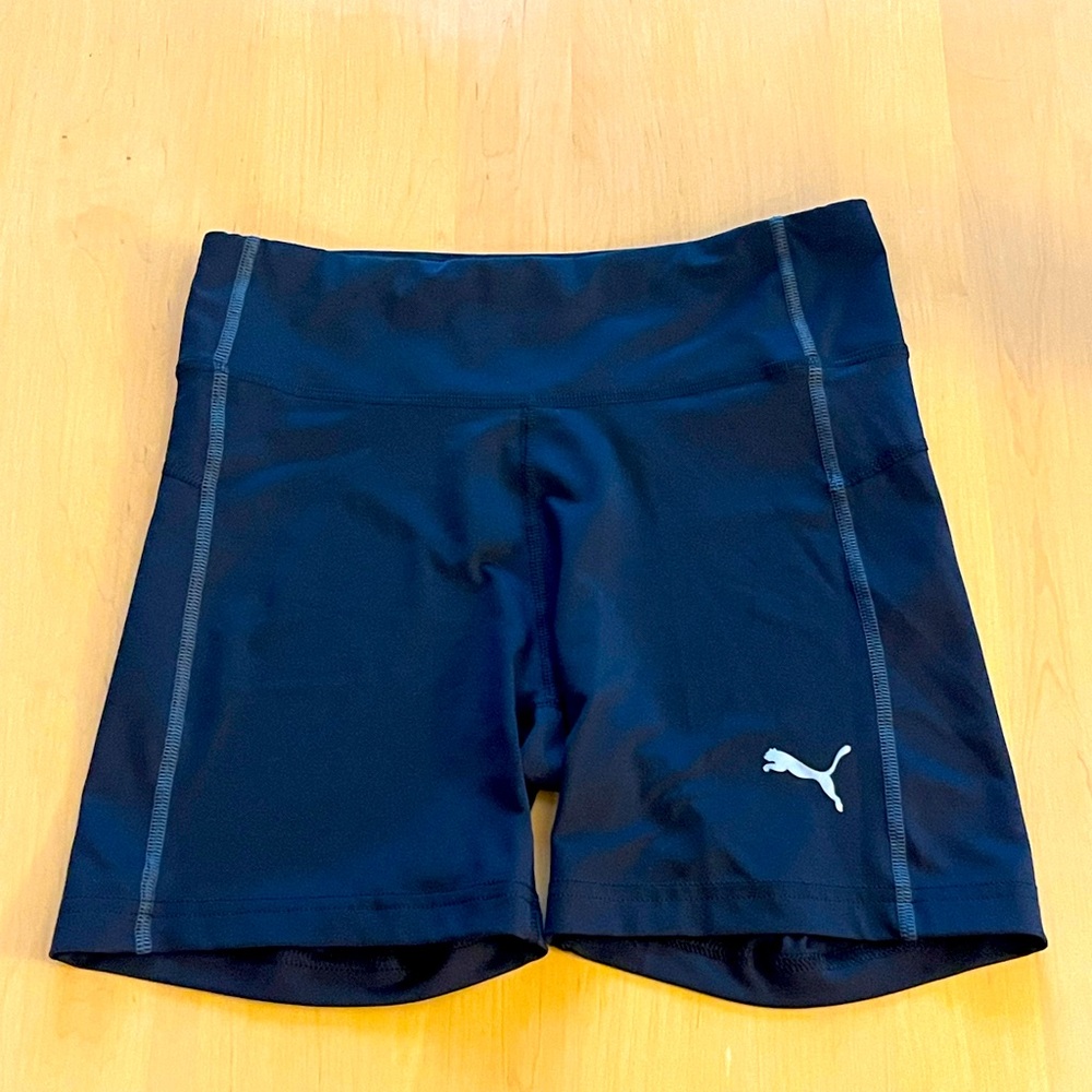 PUMA - ATHLETIC SHORTS